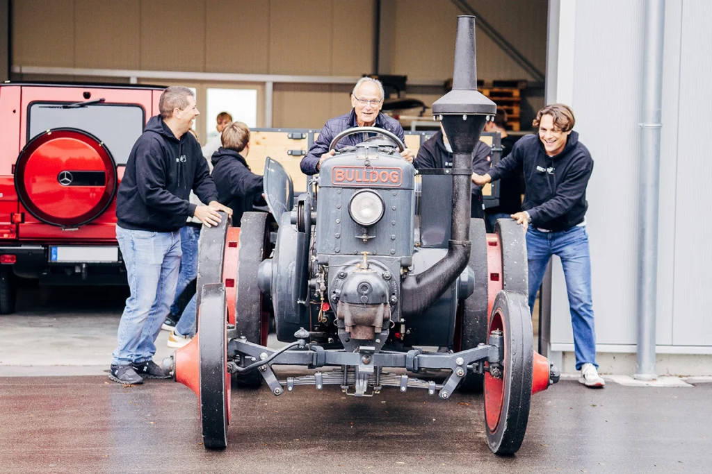 Über Uns 1 Wertgutachten eines Oldtimer Bulldog